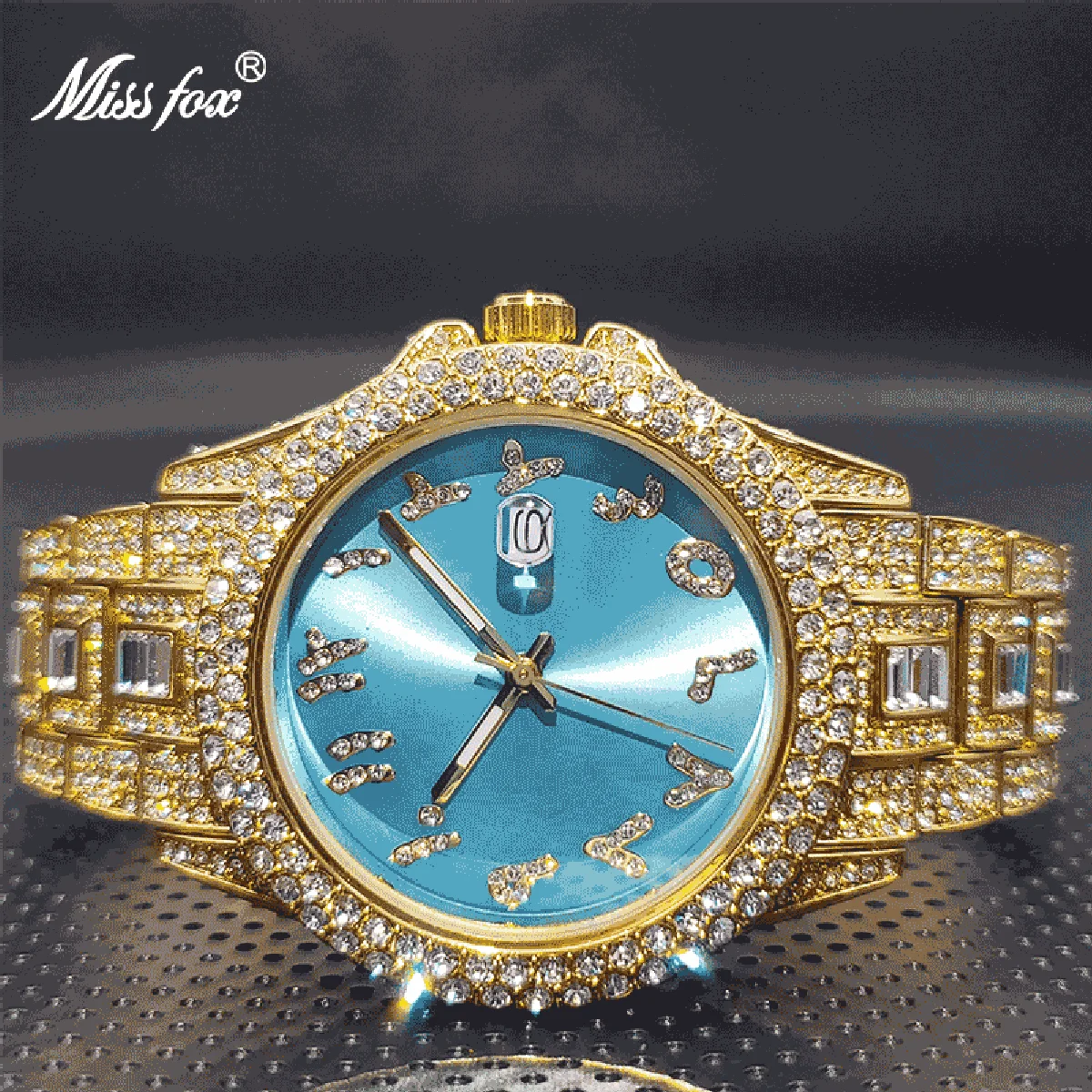 New Couple Luxury Moissanite Watches For Men  Unique Ice Blue Styless Arabic Number Waterpoof Quartz Watches For Women Male New