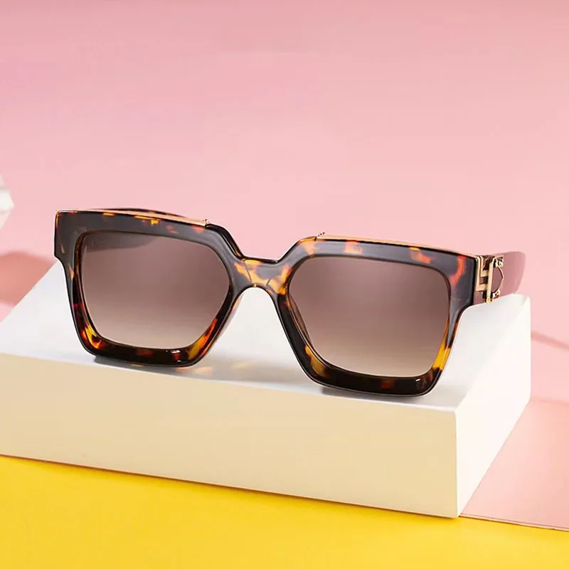 Солнцезащитные очки в большой квадратной оправе UV400 для мужчин и женщин