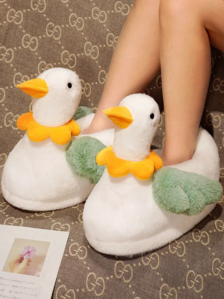 

30CM Cartoon Duck Fuzzy Slippers Winter Home Slippers Bedroom Warm Cotton Slippers Indoor Slippers