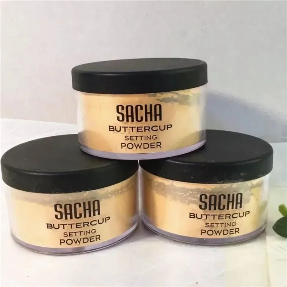 Фото Рассыпчатая пудра Sacha Buttercup Translucent для фиксации макияжа, основы или консилера №2