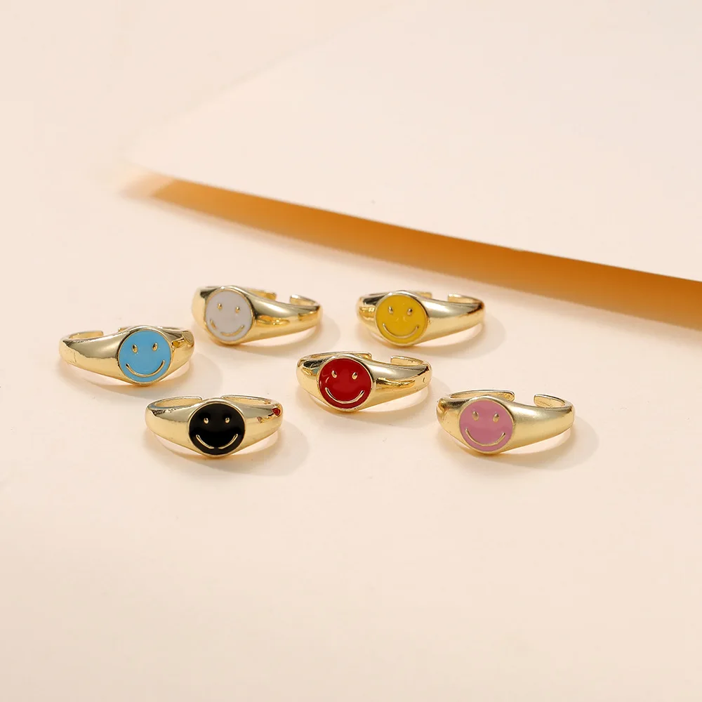

New Design Vintage Colorful Face Ring Simple Metal Drop Oil Smile Happy Face Rings Womens Girls Fashion Jewelry Statement Gift