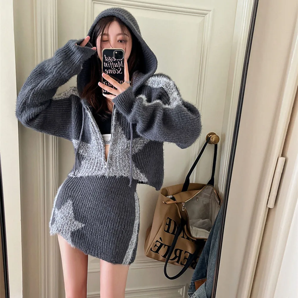 

Женский винтажный укороченный свитер Y2K, кардиган на молнии, осенняя куртка с принтом звезд, вязаная юбка с капюшоном, повседневный комплект из двух предметов, 2023