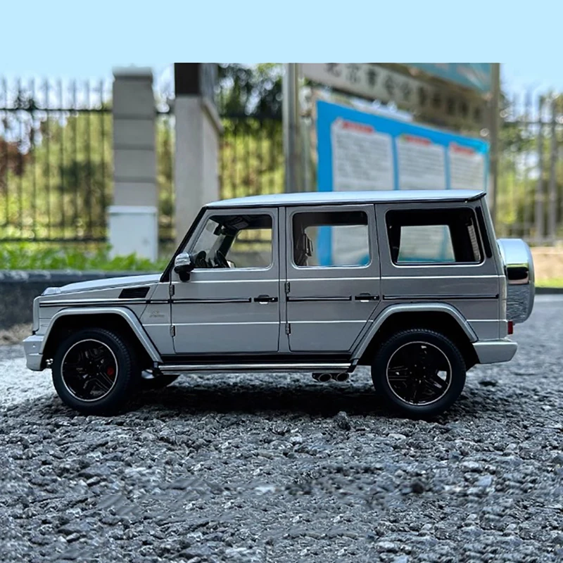 Автоарт AA 1:18 G63 2017 модель автомобиля g63 внедорожника