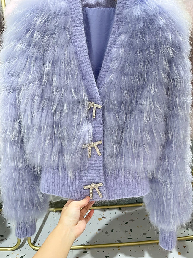 2022 Ladies luxury Natural Fur Jacket V Neck real Raccoon Fur Warm Puff Sleeve Coat Women's fur Jacket New