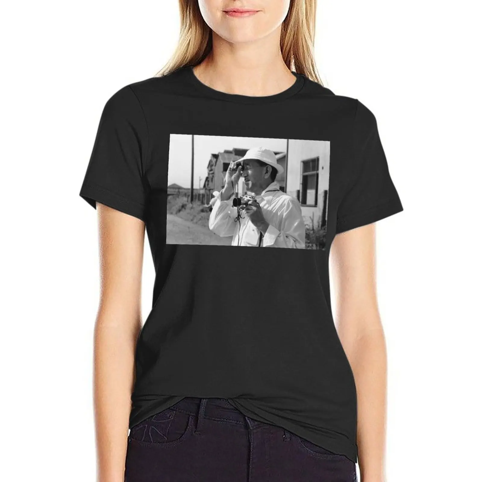 Женская футболка Yasujiro Ozu