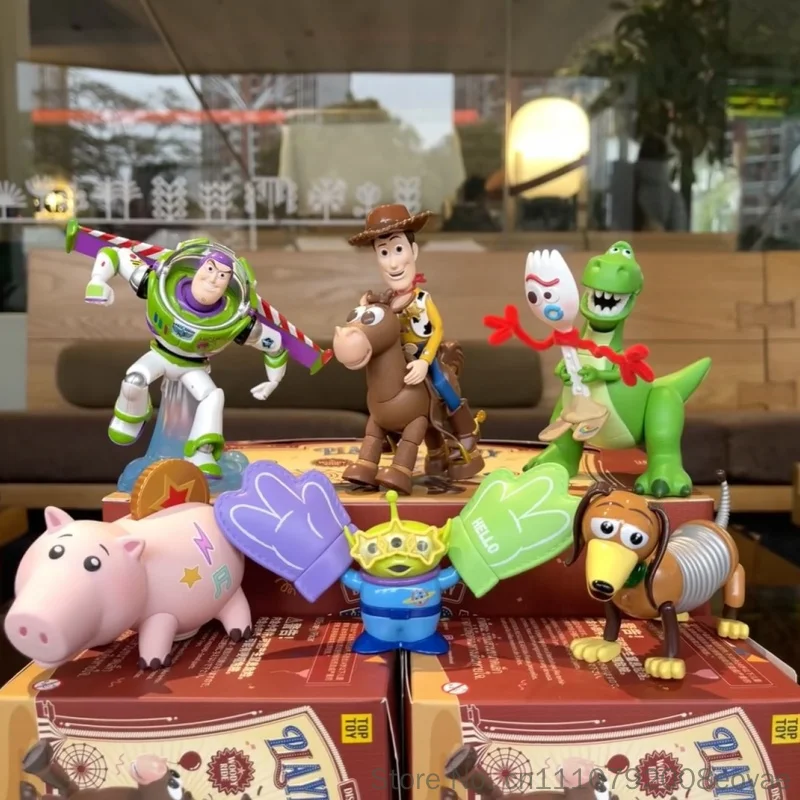 Фото Горячая новинка: Коллекционная фигурка Базза Лайтера к 30-летию Disney Toy Story в слепой коробке — игрушка-персонаж для декора стола, подарок. В наличии. №2