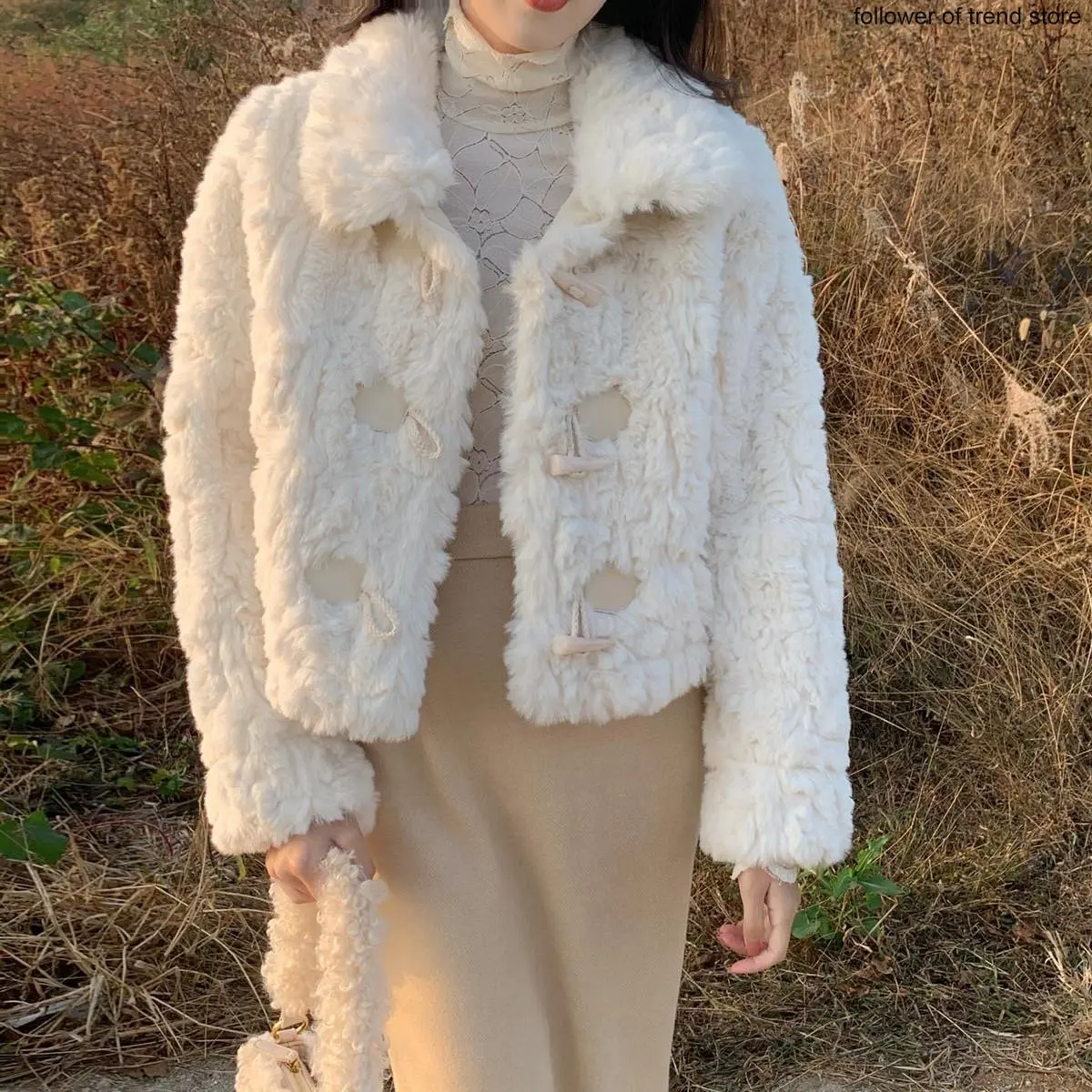 2023 Winter Korean Lamb Fleece Loose Cow Horn Buckle Short Lamb Hair Faux Fur Coat Women's Wool Coat Casual Girl Top