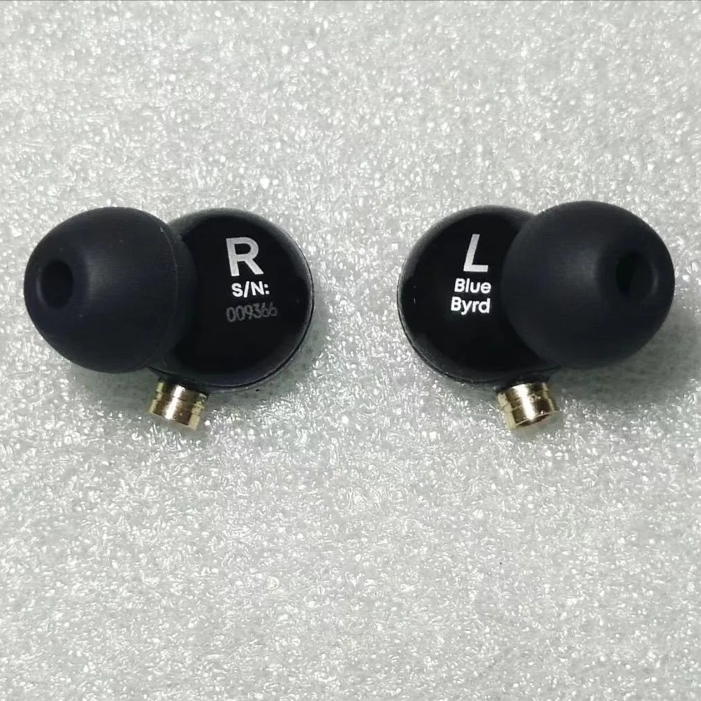 Наушники с разъемом MMCX и 8-жильным посеребренным кабелем управления для BayerBlue BYRD