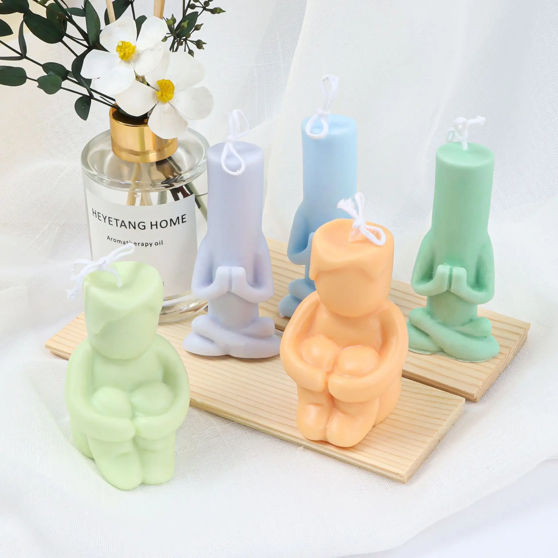 

D0185 Fragrance candle mold DIY prayer candle mold INS silicone candle mold for blessing human figure