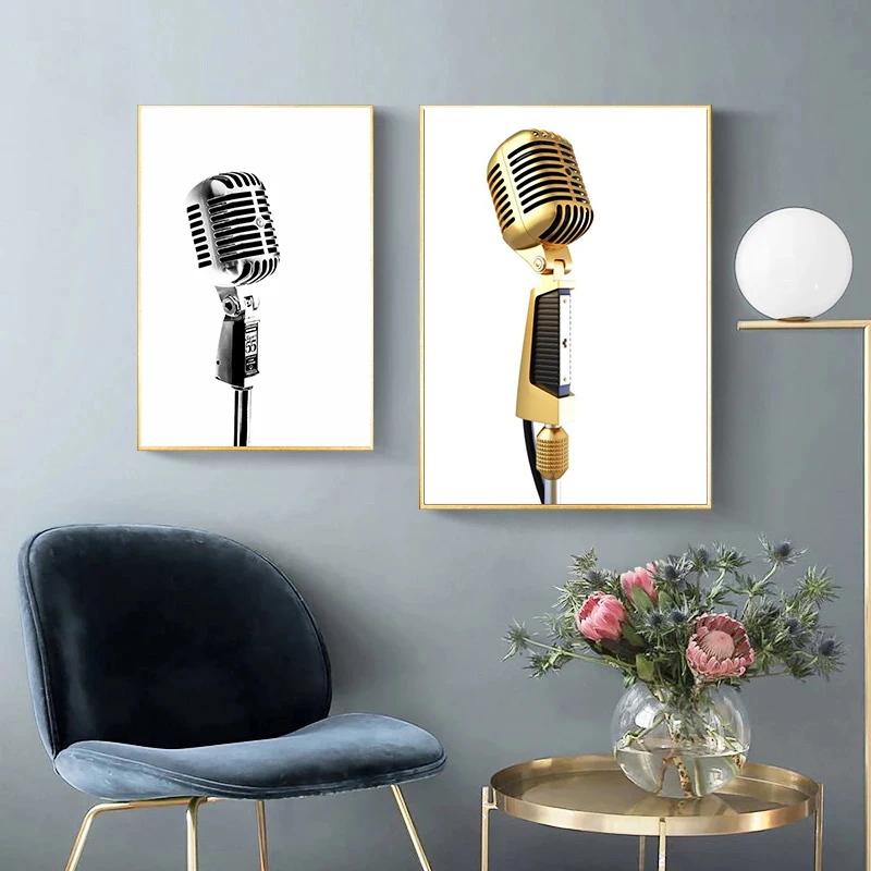 Постер для фотографий с микрофоном золотистого и серебристого цвета настенная