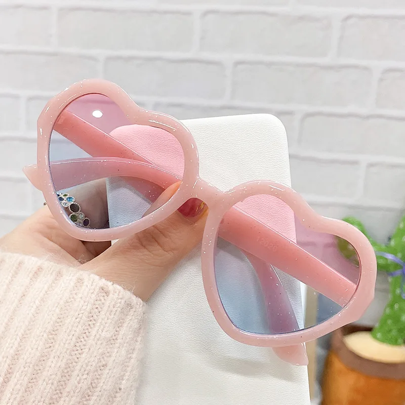 

Fashion Brand Heart Kids Sunglasses Children Retro Cute Pink Cartoon Sun Glasses Frame Girls Boys Baby Sunglasses UV400 Eyewear