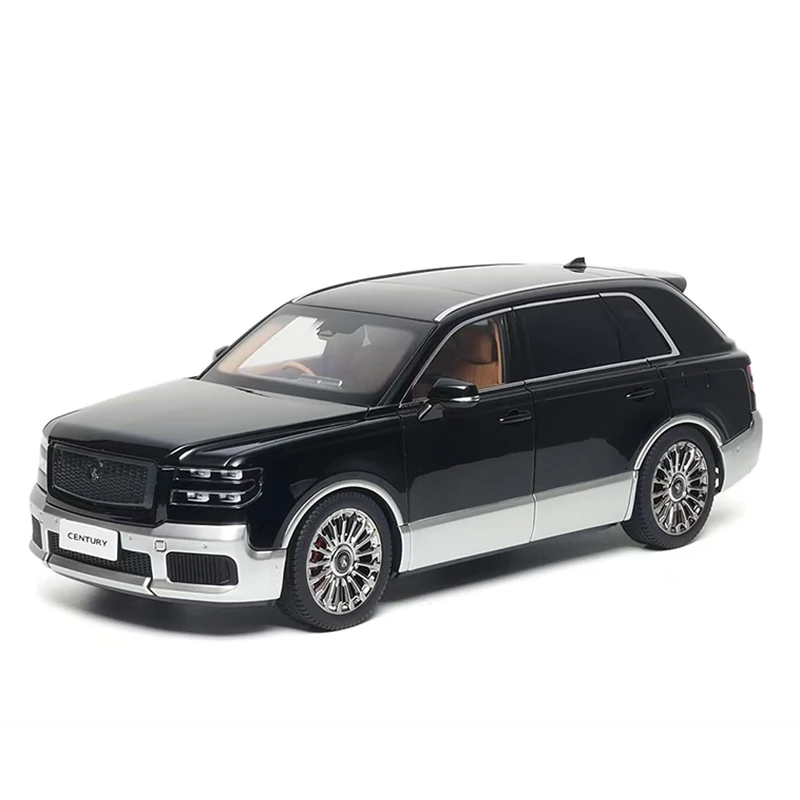Фото Почти реалистичная модель 1/18 для SEGI 2023 Scale Phoenix Black x Silver (праворульный) — коллекционная модель автомобиля из сплава №2