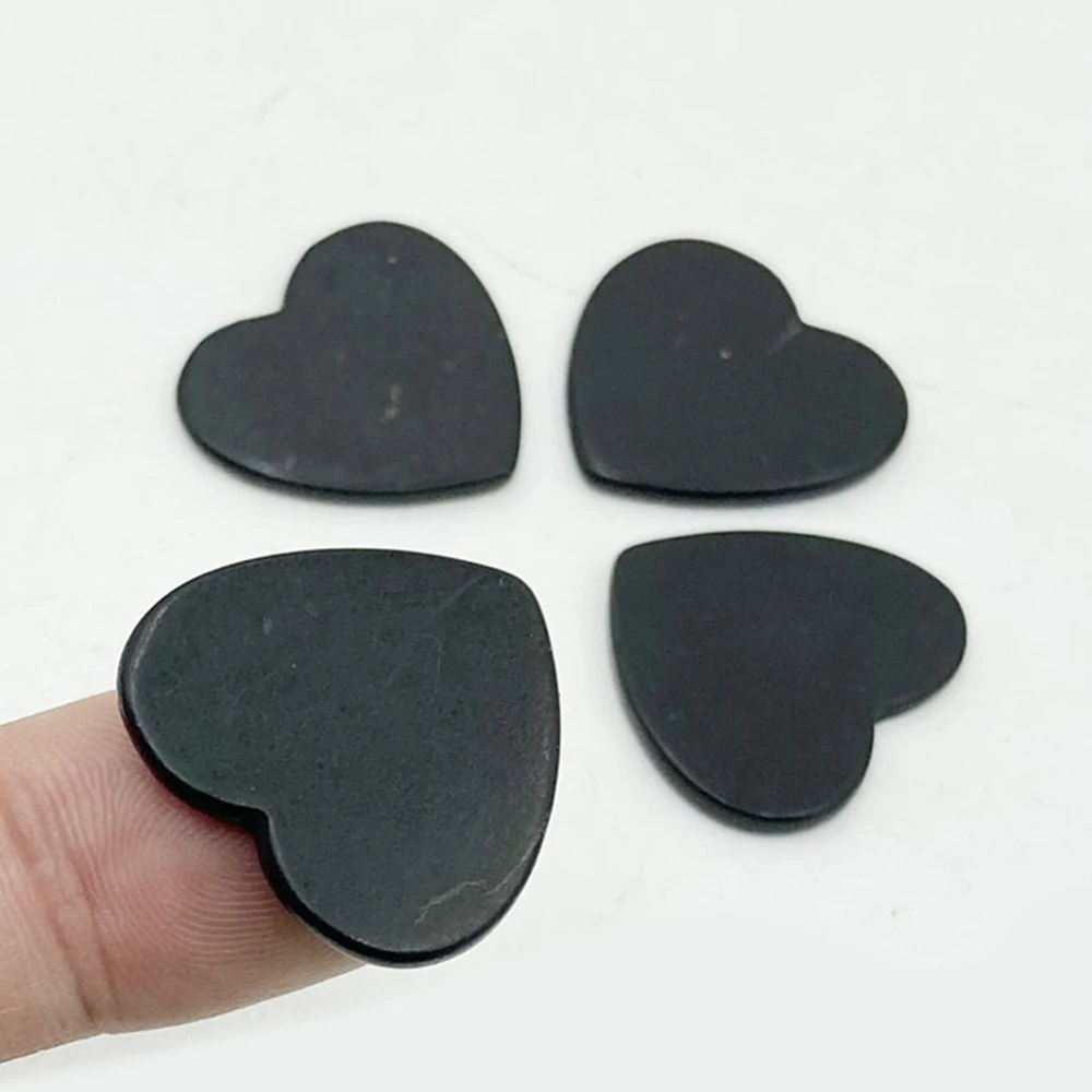 

Mineraali Natural Shungite Gemstone Heart Shape Phone Sticker for EMF Protection Blocker Anti-radaitaion Raw Black Crystal Stone