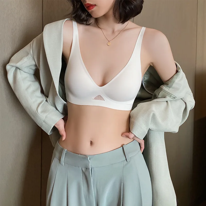 

Seamless Underwear Women's Thin Breathable and Comfortable No Steel Ring Sleep Bra