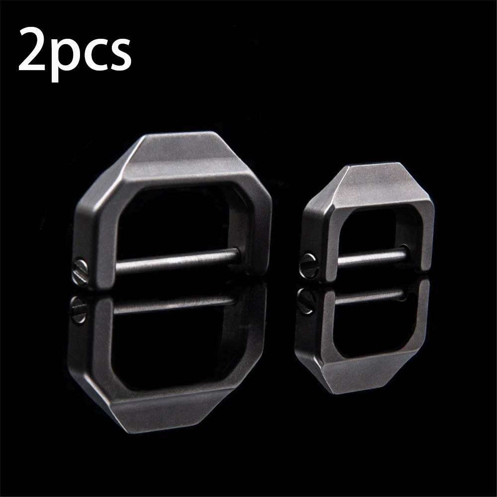

2Pcs D Shape Multi-purpose Mini Lock Titanium Buckles Keyring Car Buckle Outdoor EDC Tool Horseshoe Buckle