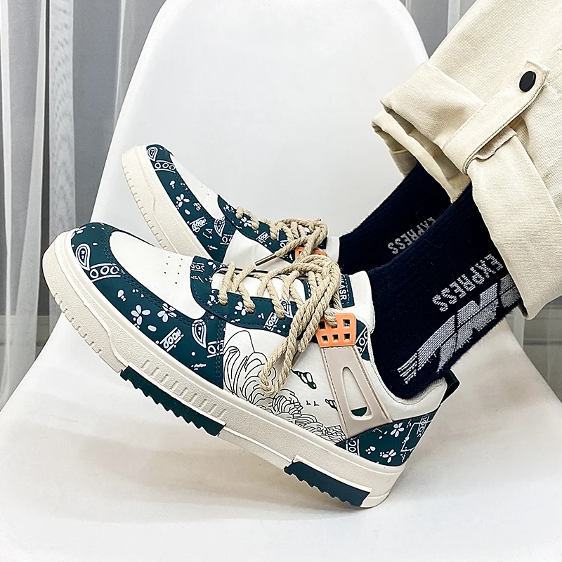 New Fashion Designer Shoes Men Casual Platform Sneakes Lace Up Trainers Student Sneakes Mens Vulcanized Shoes