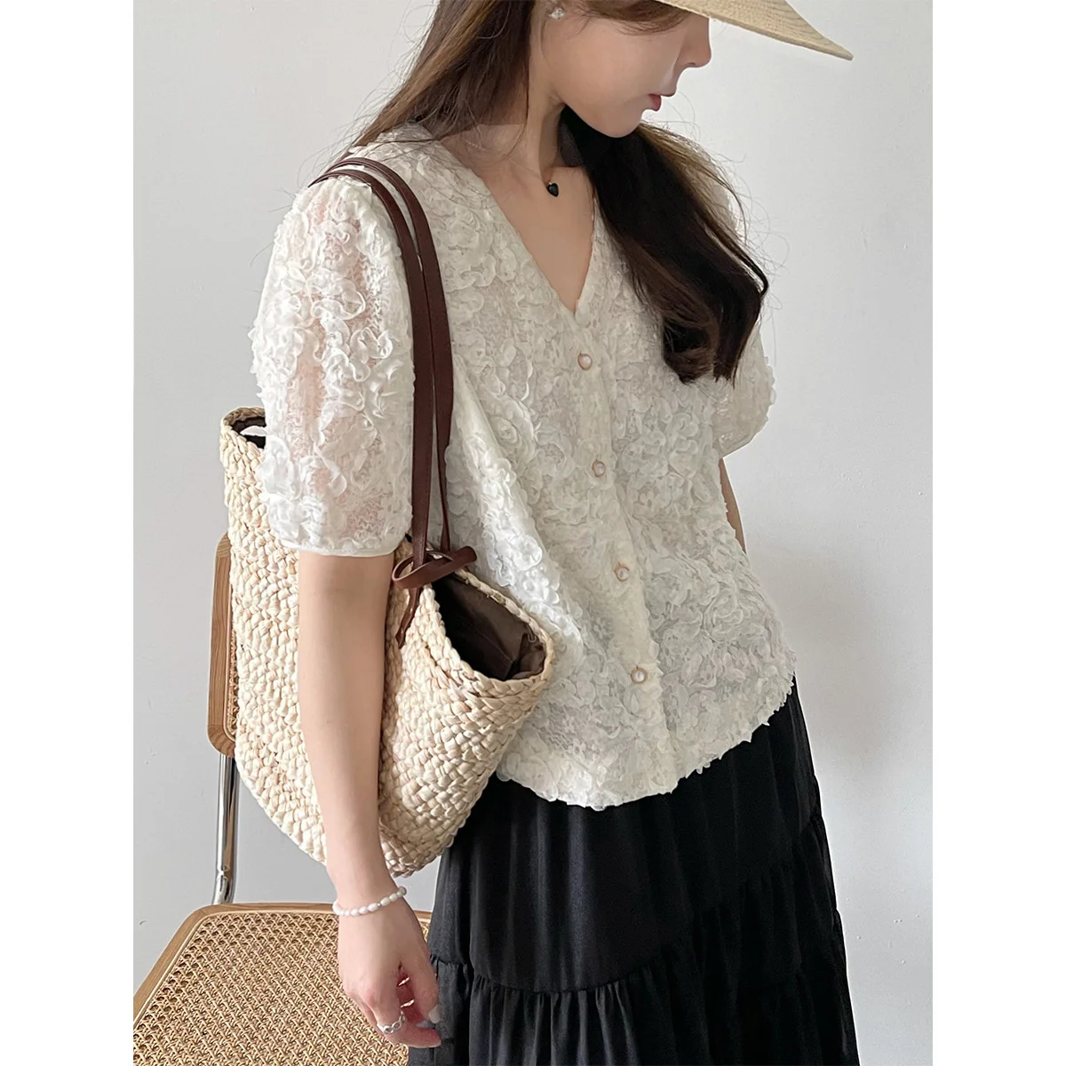 

3d Texture Solid V Neck Blouse Top White Summer Short Sleeve Elagant Women's Blouse