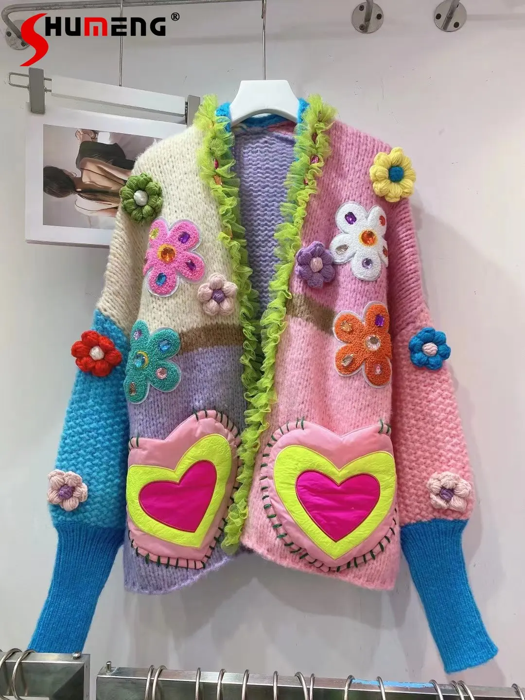 

Thai Fashion 2022 Autumn Winter New Fashion Original European Knitted Coat Women Sweet 3D Flower Color Matching Sweater Cardigan