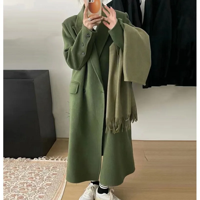 Женское двубортное шерстяное пальто