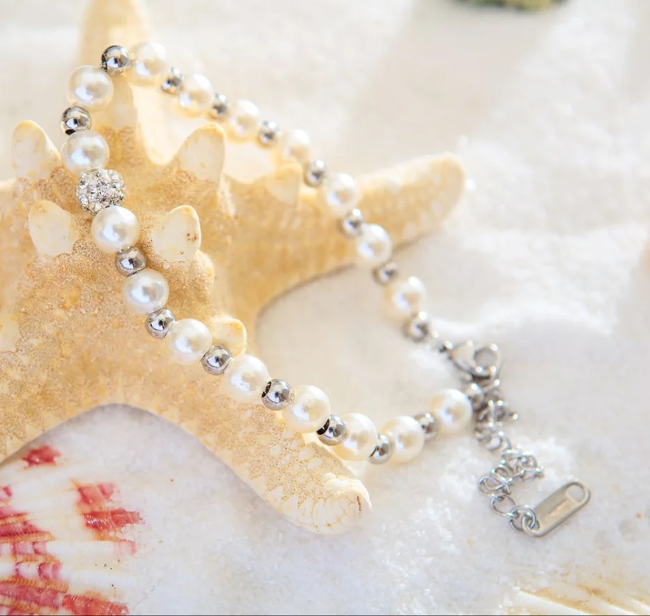 

Grier New Simple Streetwear Elegant Pearl bracelet For Womens Jewelry Titanium steel with zircon Bracelet