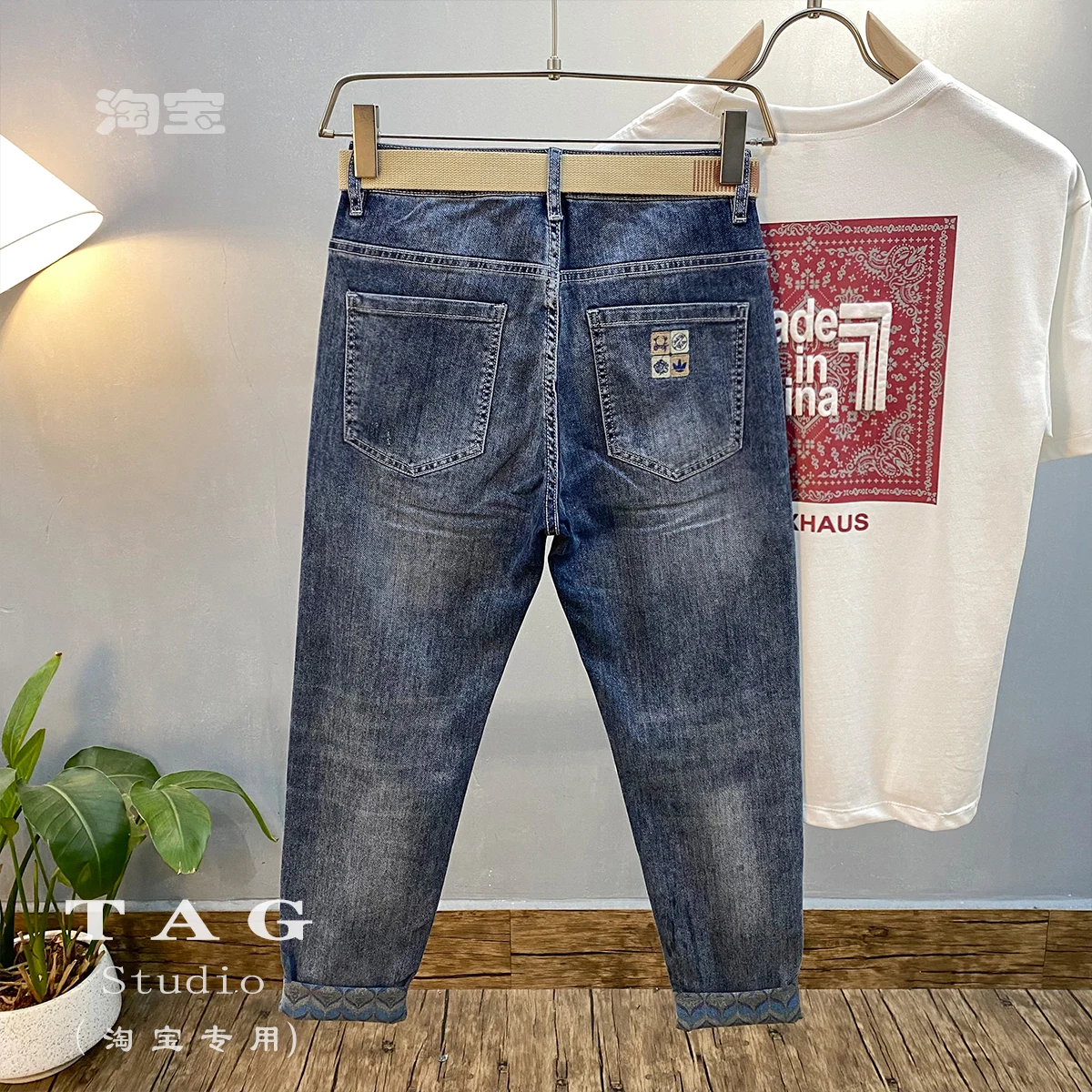 Seasonal Men's Jeans Trousers Embroidered Letter Slim Fitting Cotton Elastic Plaid Luxurious High Street Denim Pants Red Ear 024