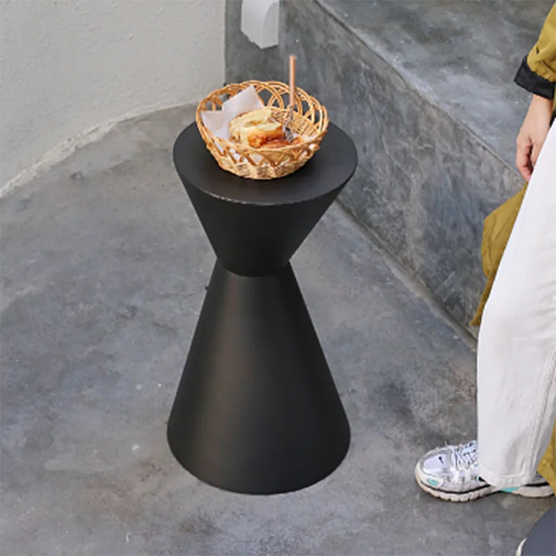 

Round Metal Coffee Table Living Room Luxury Round Tea Sofa Side Table Bedroom Modern Bedside Table Luxury Furniture Home WW50