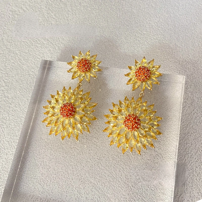 

European and American medieval super beautiful sunflower heavy industry earrings female whole body micro-set zircon earrings