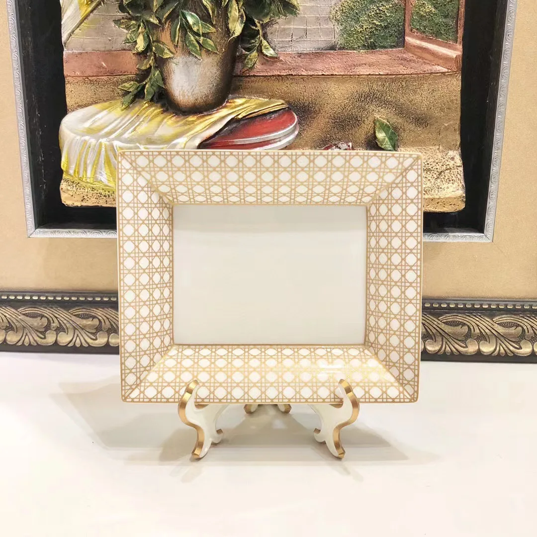 

D Mark Nordic Kitchen Ceramic Counter New Storage Tray Ashtray Jewelry Box Multi-function Tray Cheese Plate Bone China