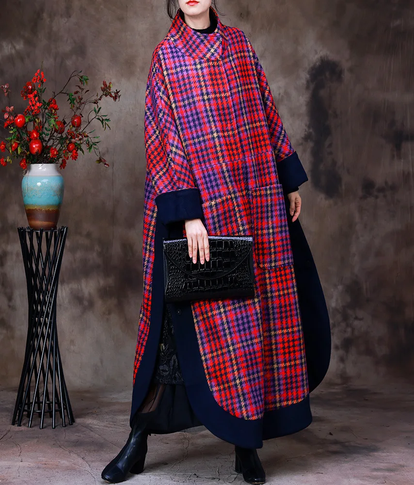 

SuperAen Winter New Woolen Plaid Coat Slit Cardigan Stand-up Collar and Temperament Long Woolen Coat