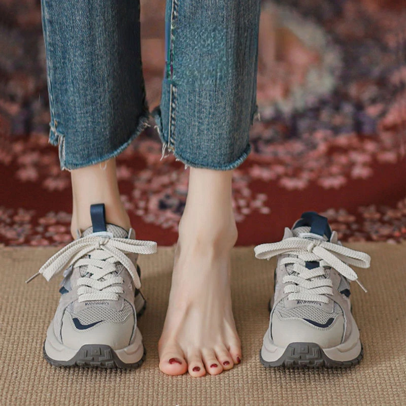 

Женские кроссовки на платформе, сетчатые дышащие кроссовки, Корейская версия, спортивный стиль, весна-осень 2023