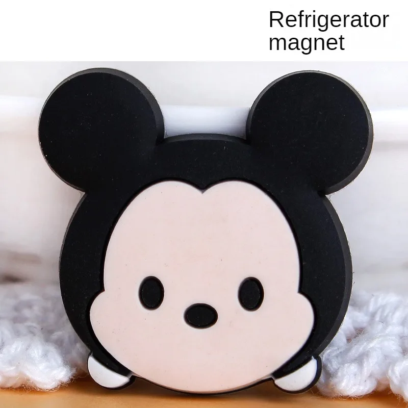 

Магнит MINISO Микки и Минни Маус