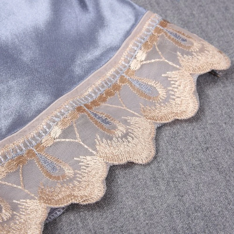 Women's Pajamas Lace Decoration Polyester Fiber Thin Section Nightgowns Luxurious and Noble Style A-line Suspenders Short Skirt