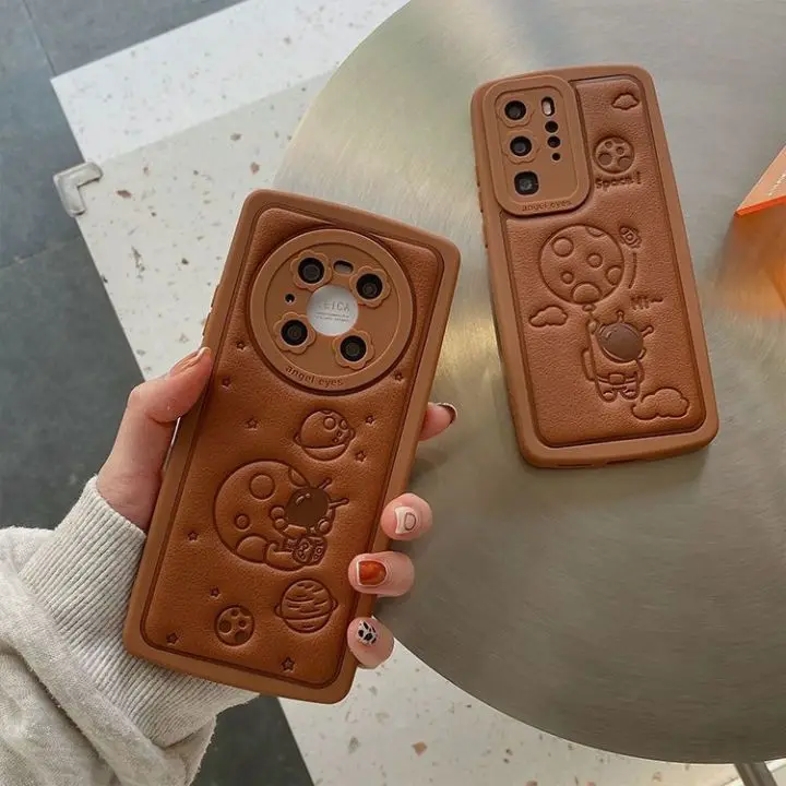 

Leather Embossed Cute Astronaut Brown Phone Case for Huawei P30 40 Pro Mate 30 40 Pro Fashion Spaceman coque Cover
