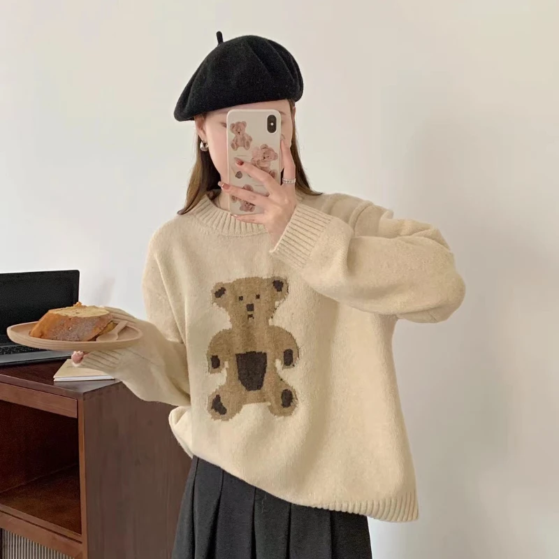 Свитер женский зимний с круглым вырезом и длинными рукавами