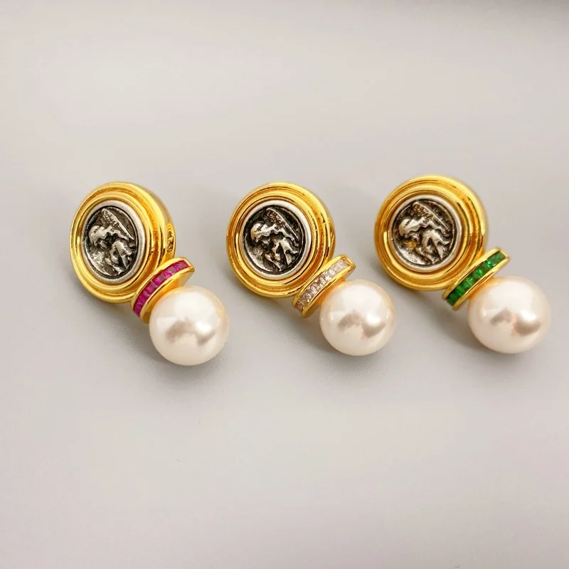 

Французские нишевые дизайнерские ретро рельефные модельные инкрустированные жемчужинами темпераментные серьги женские Высококлассные с...