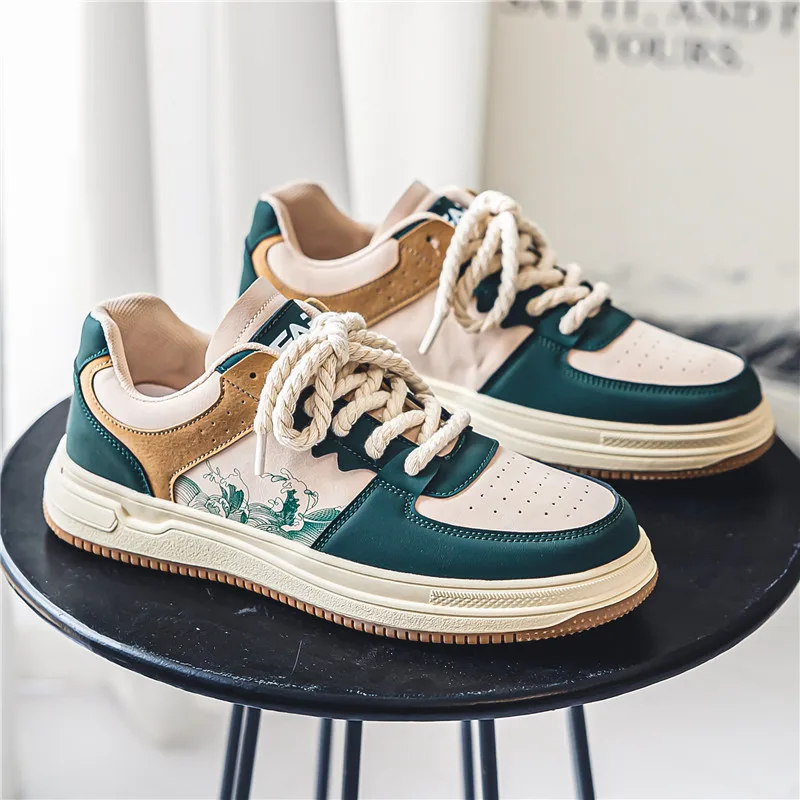 Hot Sale Harajuku Style Skateboard Shoes Men Spring Fashion Print Canvas Sneakers Men Low top Platform Men Sneakers Board Shoes