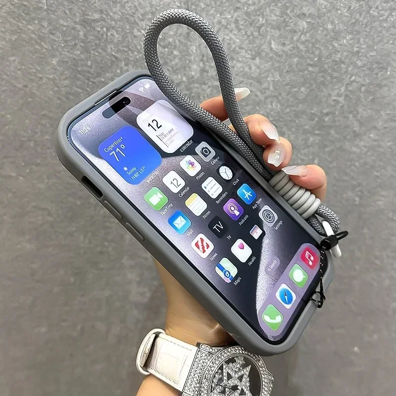 Роскошный чехол-ремешок с магнитной стеклянной подставкой для объектива iPhone 16 15