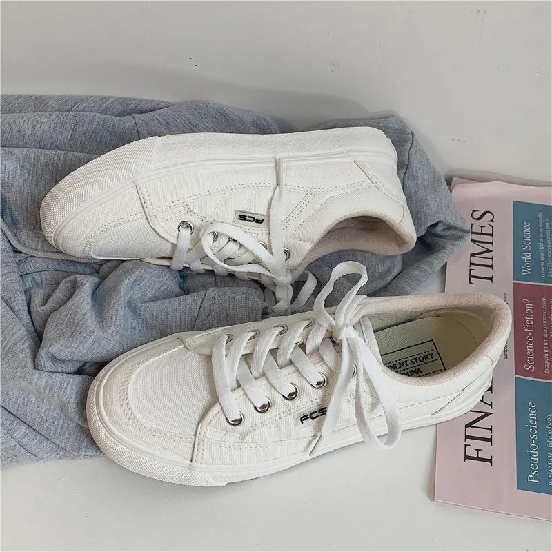 

New 2022 Spring Low-cut Breathable White Shoes Women Casual Basic Board Flat Slip-on Shoes White Canvas Flat-heel Female Sneaker