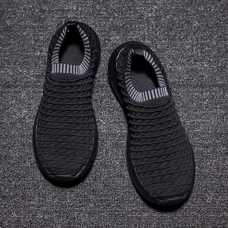 Ultra-light Socks Shoes Men Comfortable Sports Sneakers Male High-Elastic Flying Woven Couple Footwear Size 35-46