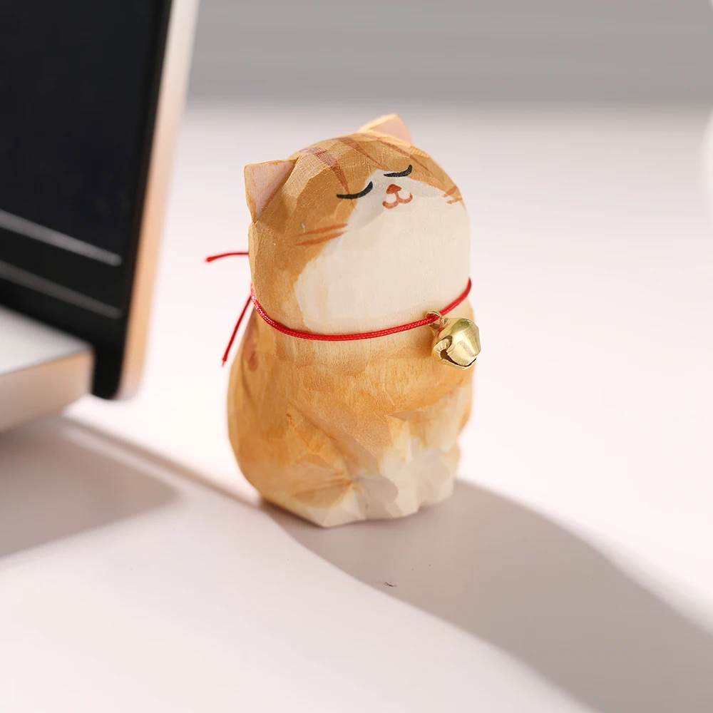 

Резная деревянная статуэтка кошки