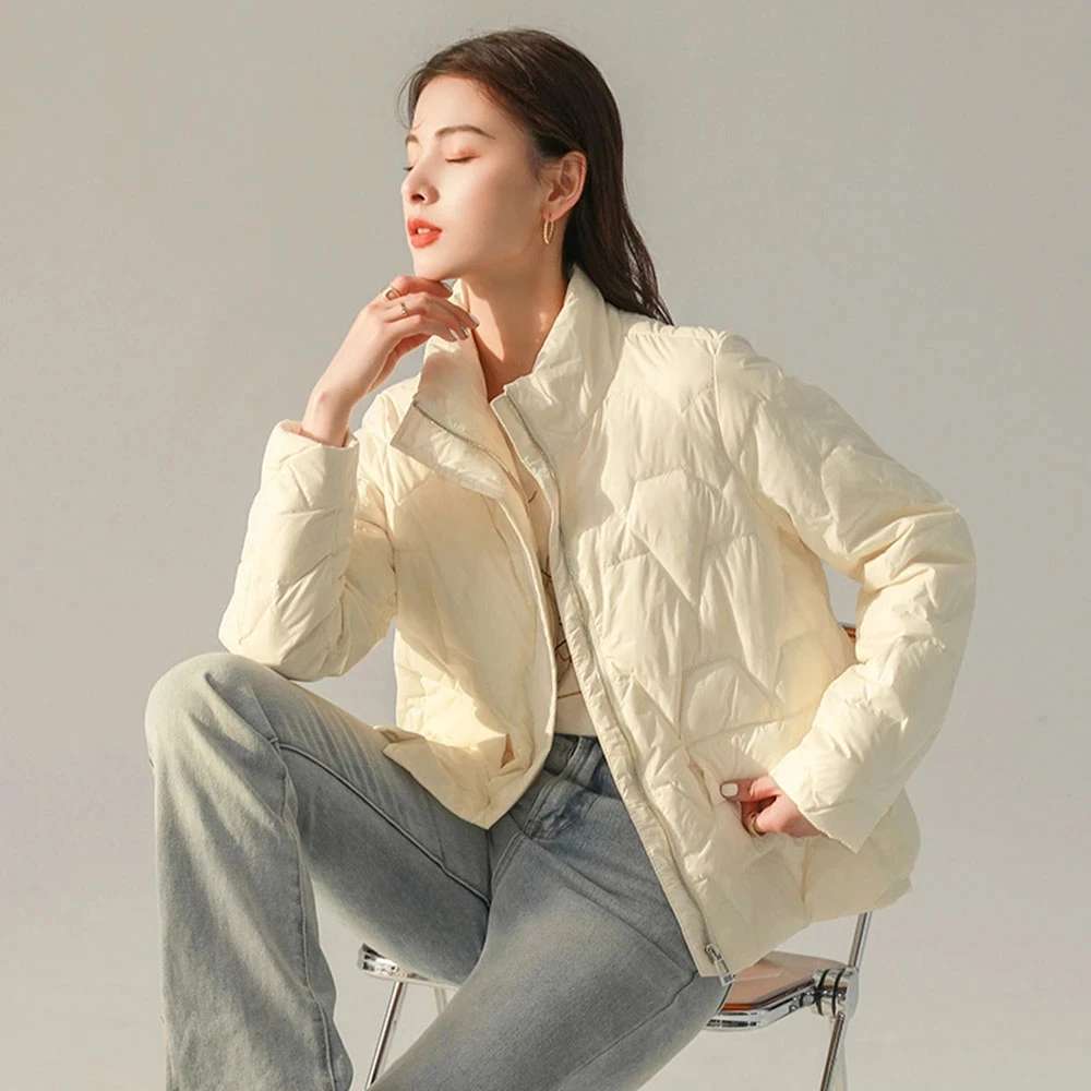 Winter Ultra Light Down Jacket Women Warm Stand Collar Feather Puffer Coat 90% White Duck Down Parkas Solid Color Outerwear 2021