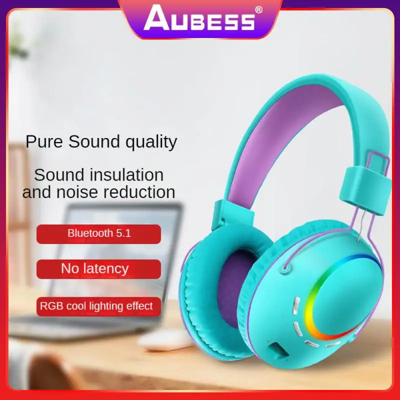 

Pluggable Earphones 3d Surround Sound Quality Minimalist Lines Infused With Texture Wireless Earphone Extra Long Range Earphone