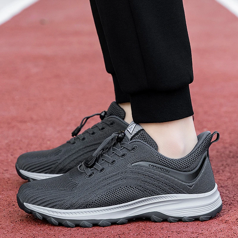 

Fashion Men Sports Shoes Lightweight Casual Shoes Male Mesh Breathable Comfortable Sneakers Men Platform Non-slip Men's Shoes
