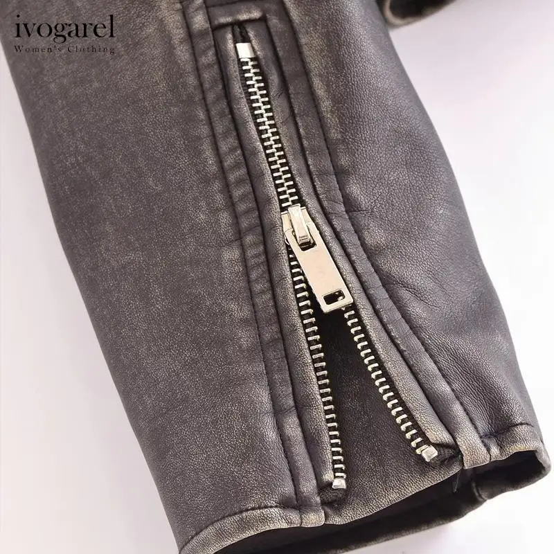 Рисунок 6 - Женская потертая мотоциклетная куртка Ivogarel