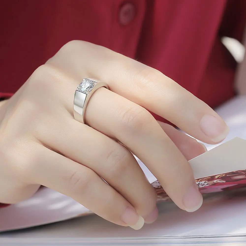 Aide 2022 Classic 1CT Moissanite Ring for Men Women Diamond Jewelry Real 925 Silver Gifts No Sign Engagement Ring For Wedding