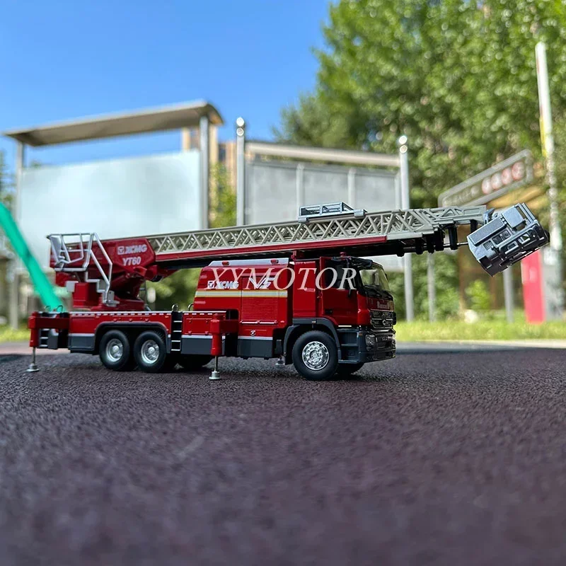 XCMG 1/50 YT60 горная облачная лестница пожарная машина отлитый под давлением модель