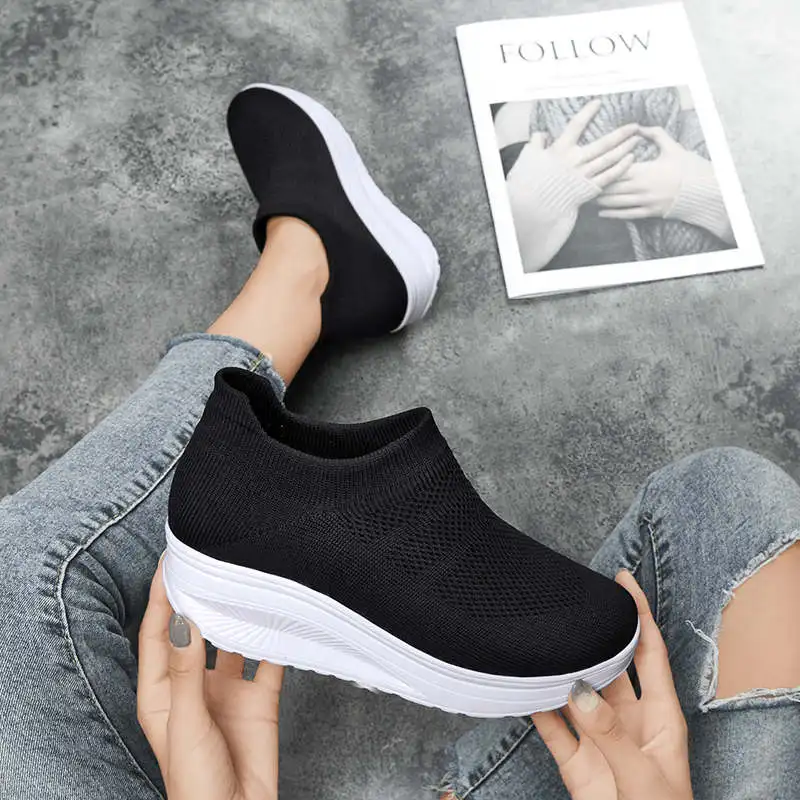 

Women's Sport Shoes Luxury Brand 2021 Running Shoes Hardloop Schoenen Sports Women Shoes Sneakets Red Sneakers Goth Tennis Dad