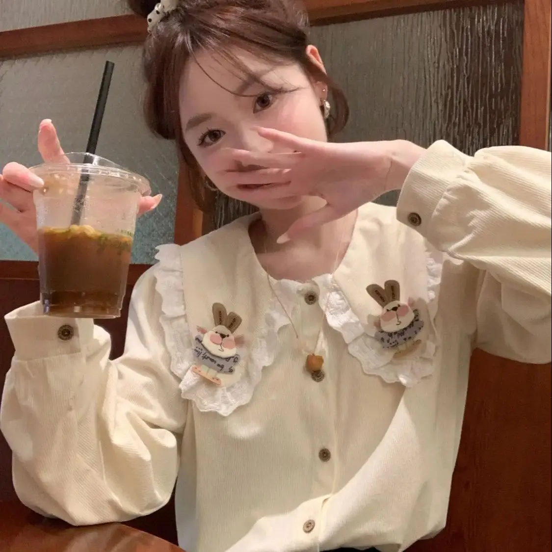 Рубашка с длинными рукавами и кукольным воротником женская рубашка в корейском