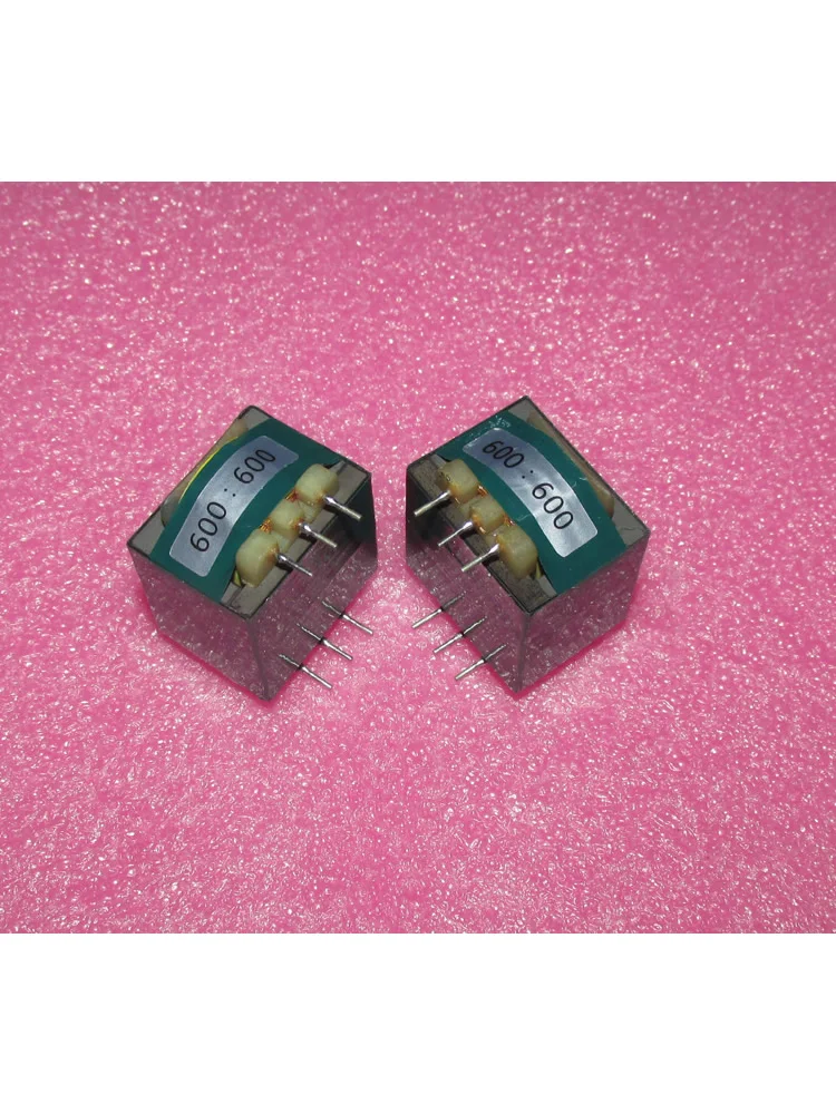 luge Z11 Bahan 600Ω: 600Ω Аудиотрансформатор Dua Sisi Sirkuit Berlapis Tembaga Perisai Wellness Frekuensi 10 Гц ~ 72K HZ-1DB