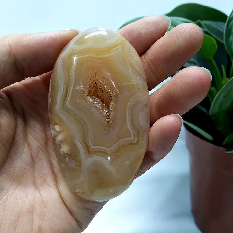 

Natural Crystal Cherry Blossom Agate Palm Stone Spiritual Meditation Reiki Treatment Crystal Home Decoration